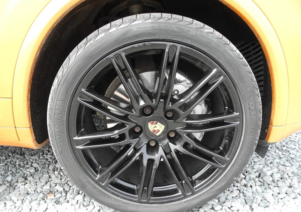 Porsche Cayenne cena 204999 przebieg: 222000, rok produkcji 2014 z Kalisz Pomorski małe 277